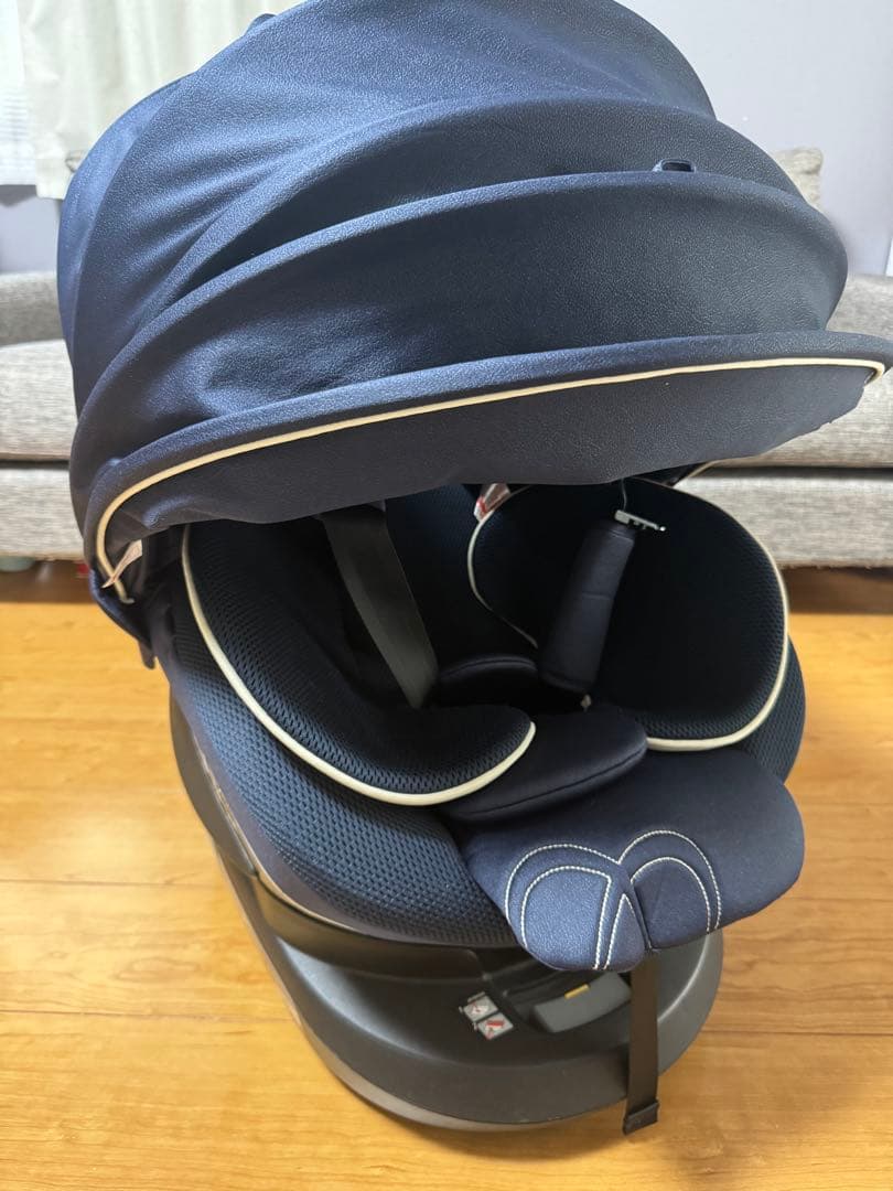 【美品】ALBEBE クルット5i グランス グランネイビー チャイルドシート