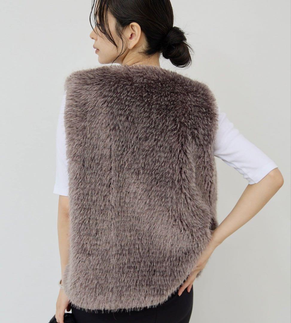 値下げ依頼の方専用 ガリャルダガランテ フェイクカシミヤベスト 新品タグ付き