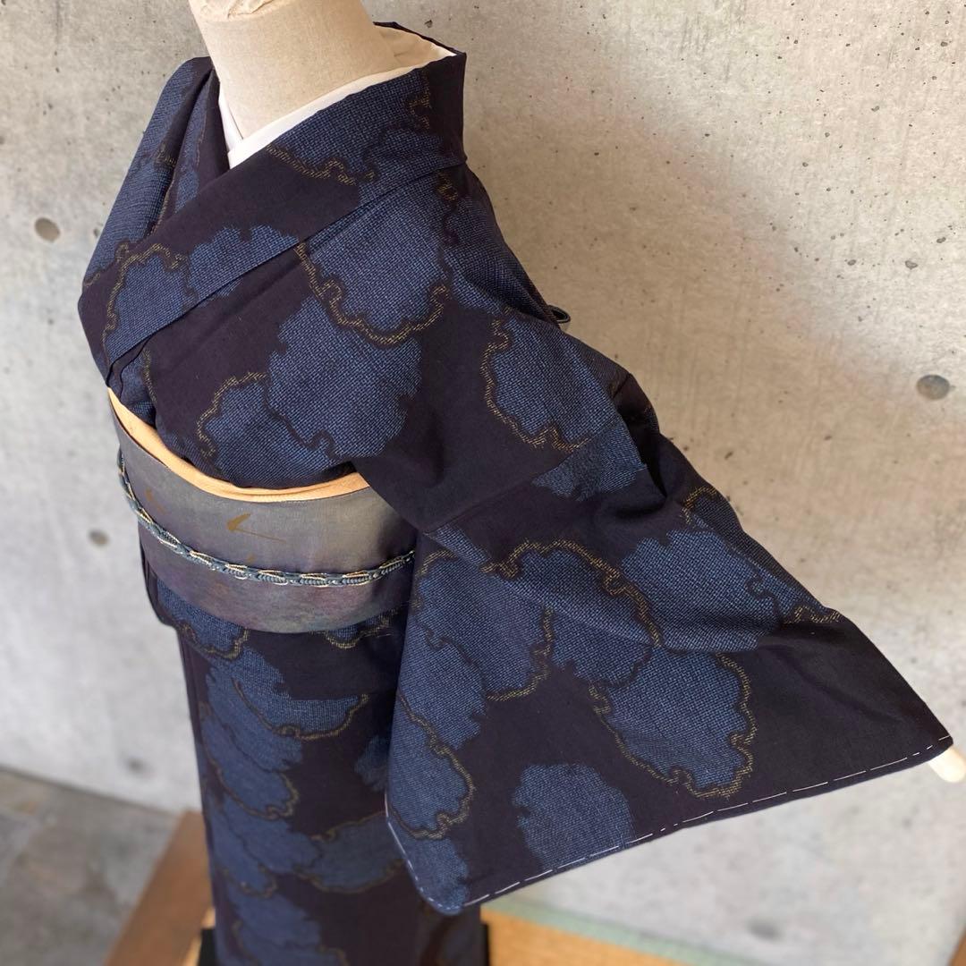 正絹　結城紬　雪輪柄　黒、青、黄色　袷