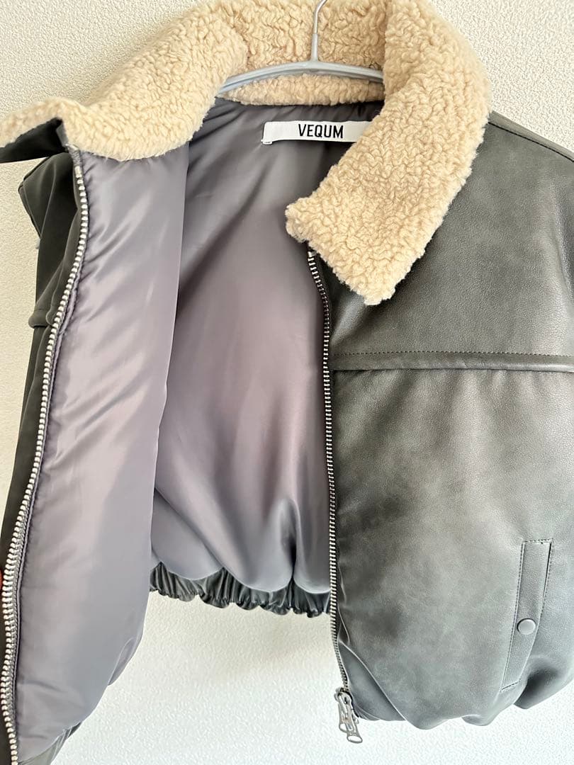 EMODA VEQUM PUFFER COMPACT VEST Fサイズ