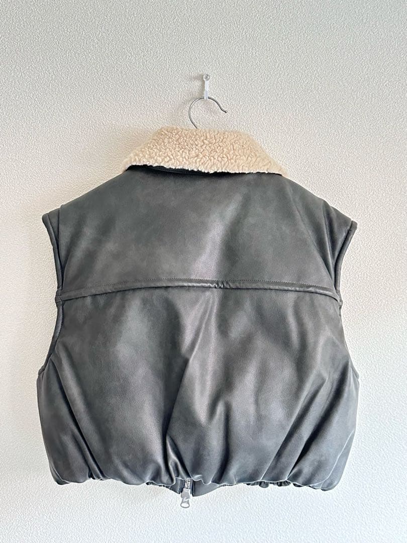 EMODA VEQUM PUFFER COMPACT VEST Fサイズ