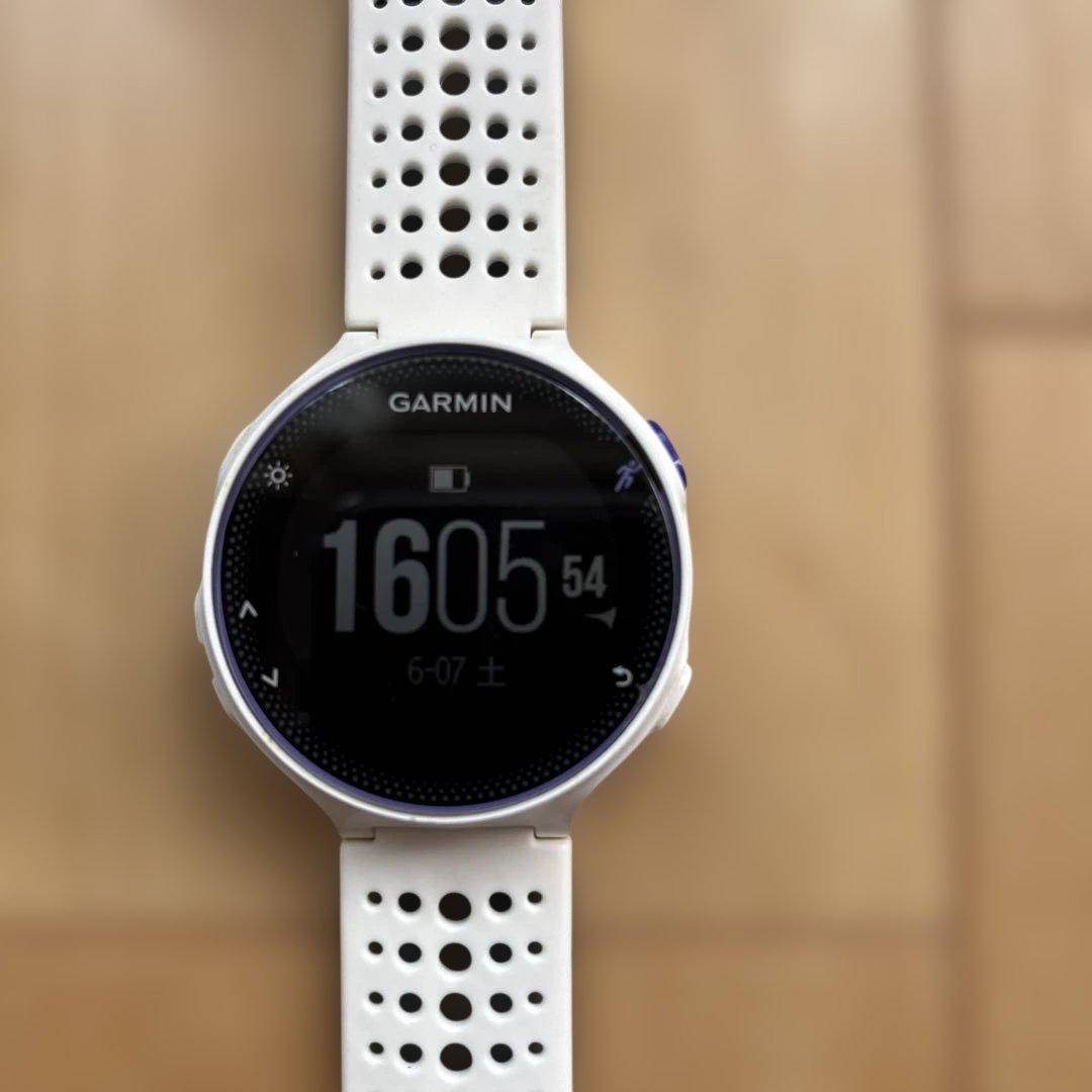 GARMIN ガーミン230J 紫 9Hフィルム貼付済み、ベルト交換済み