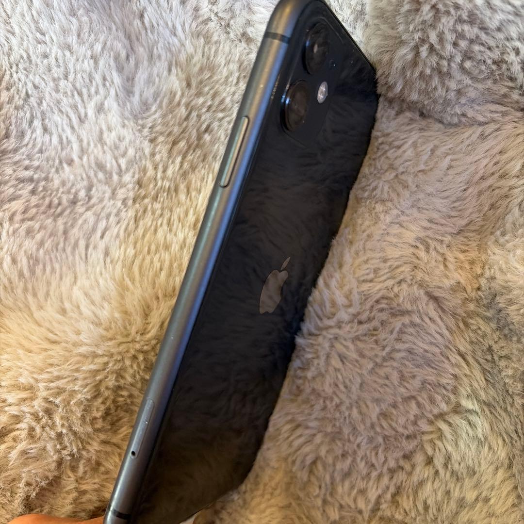 Apple iPhone11 ブラック　中古