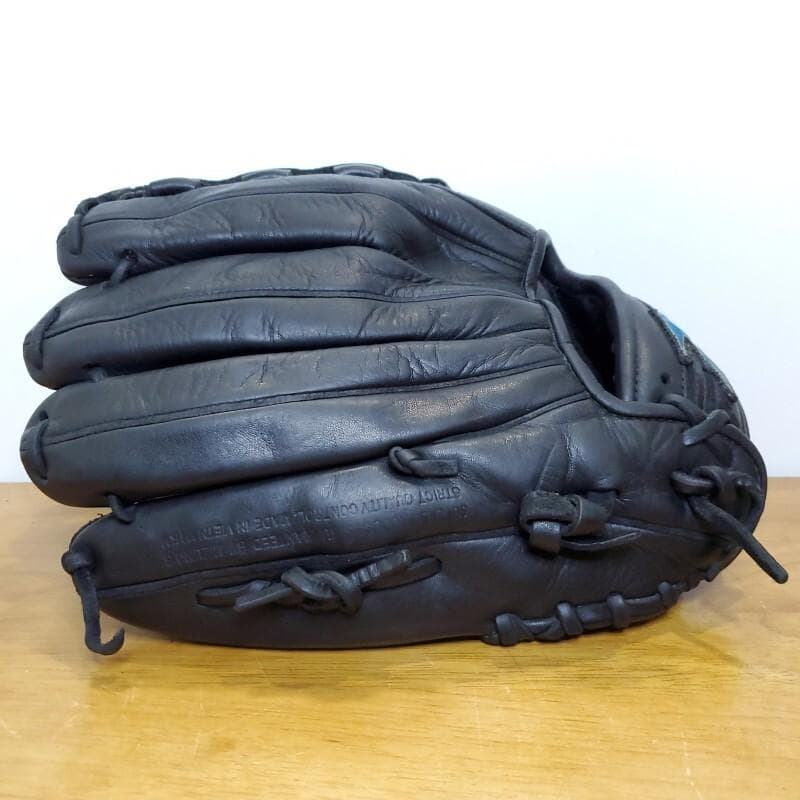 ミズノ Mizuno 井端弘和モデル 小指二本型 内野用 軟式グローブ