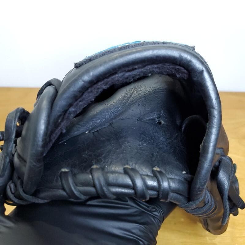 ミズノ Mizuno 井端弘和モデル 小指二本型 内野用 軟式グローブ