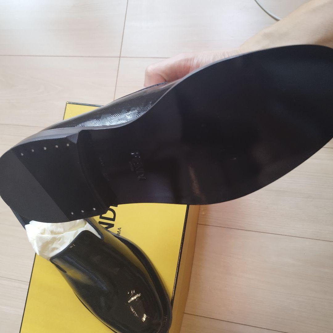 定価15 万　fendi エナメル　ドレスローファーuk8