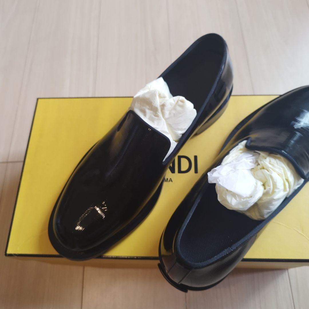 定価15 万　fendi エナメル　ドレスローファーuk8