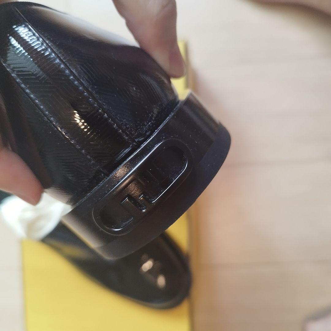 定価15 万　fendi エナメル　ドレスローファーuk8