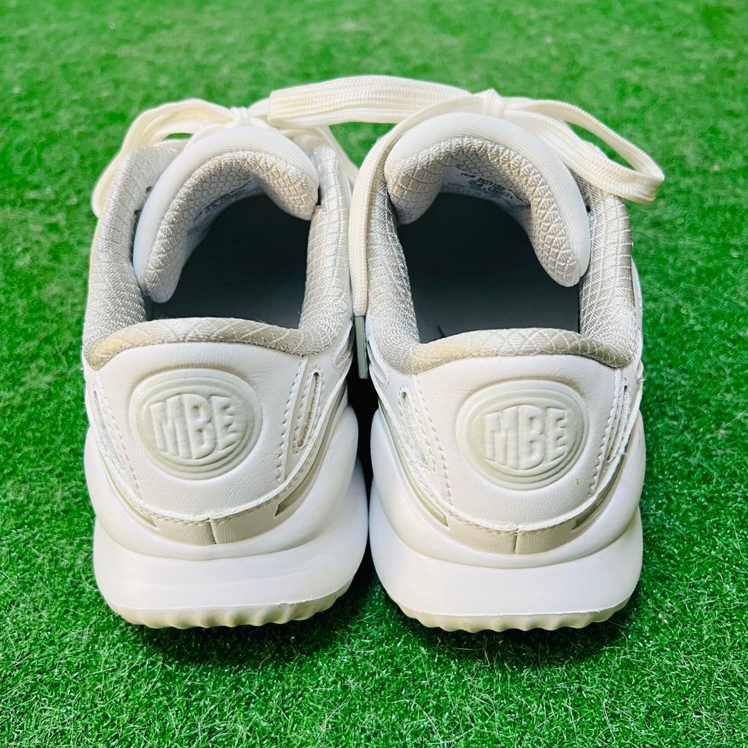 マスターバーニーエディション スパイクレスシューズ