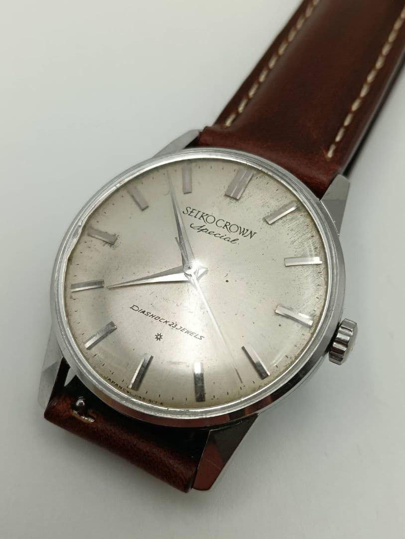 SEIKO SPECIAL　CROWN 手巻き時計 シルバー文字盤