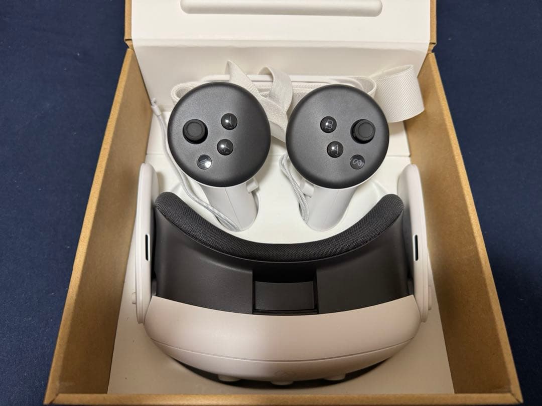 Quest3 128GB+ バッテリー付きヘッドストラップ(おまけ付き)