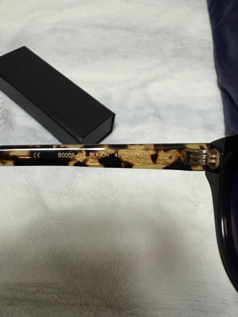 BLANC. スクエアサングラス ブラック