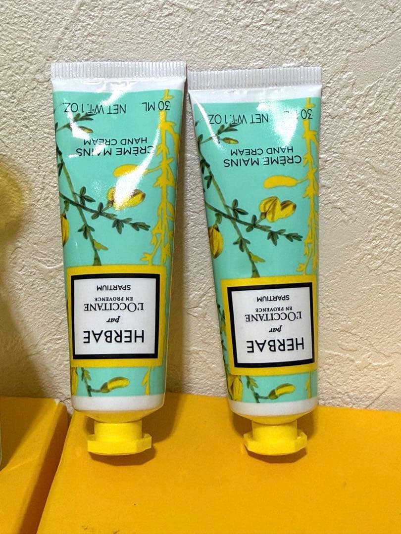 【未使用】ロクシタン エルバガーデン オードトワレ ＋ハンドクリーム　セット