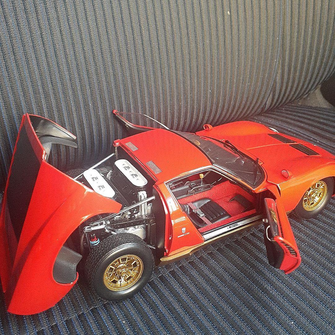 ランボルギーニ ミウラ　 京商　ミニカー　18／1　希少レッド　廃盤