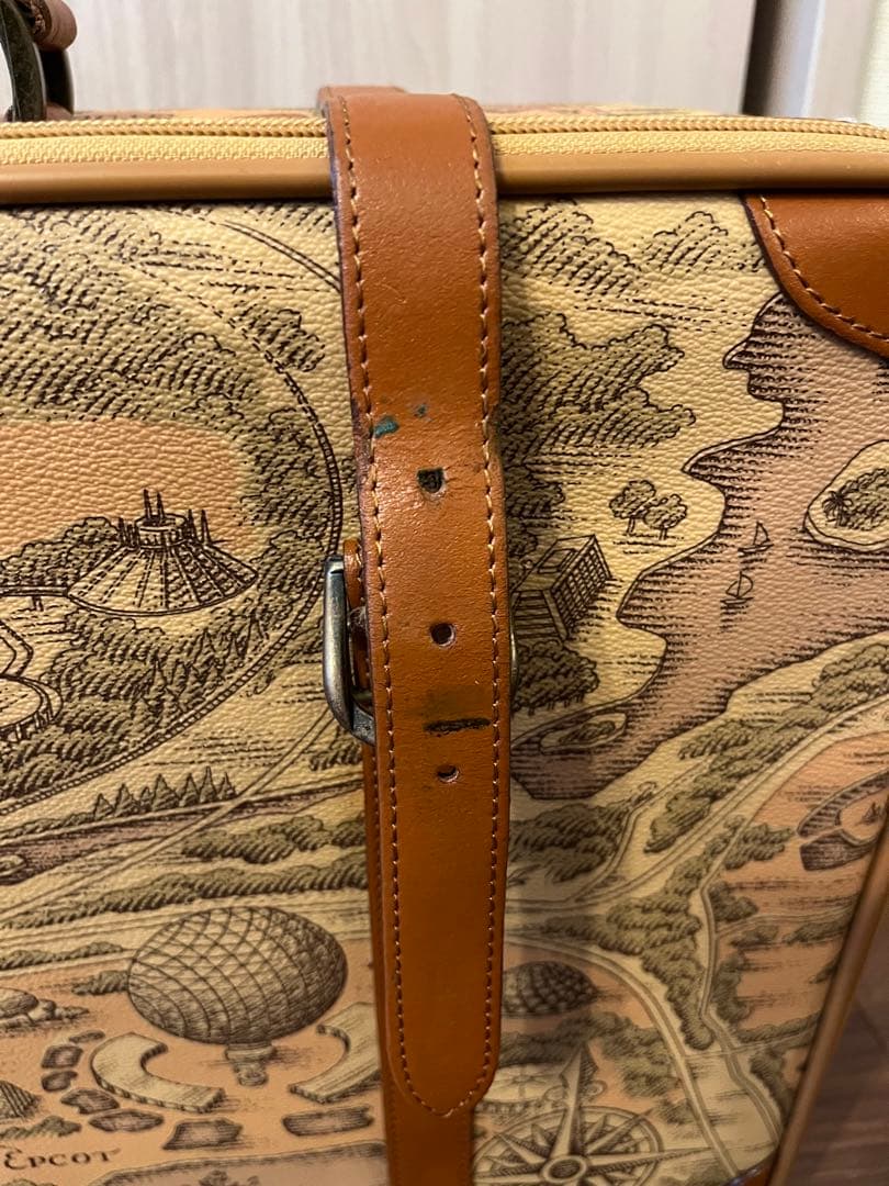 ディズニー限定モデル　トラベルバッグ　非売品