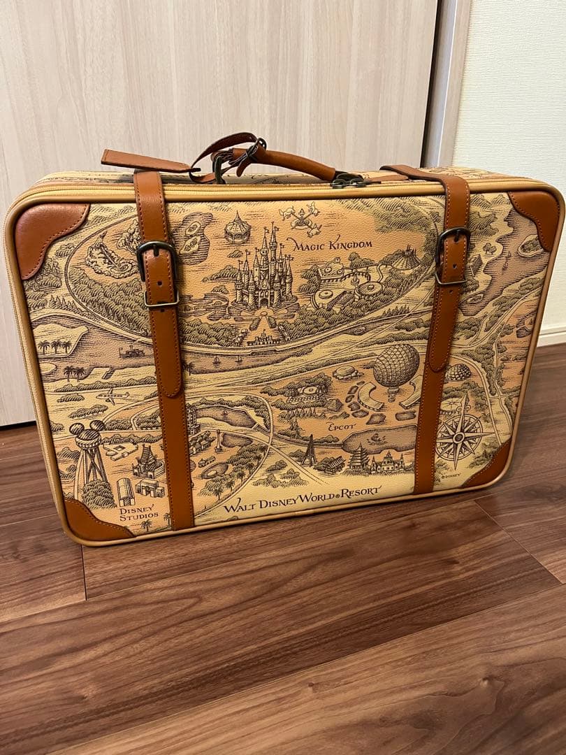 ディズニー限定モデル　トラベルバッグ　非売品