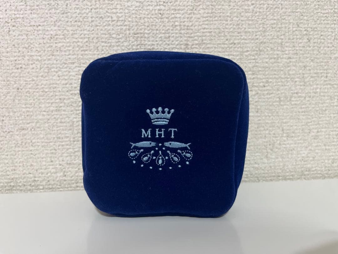 MHT ネイビー ベルベット ポーチ