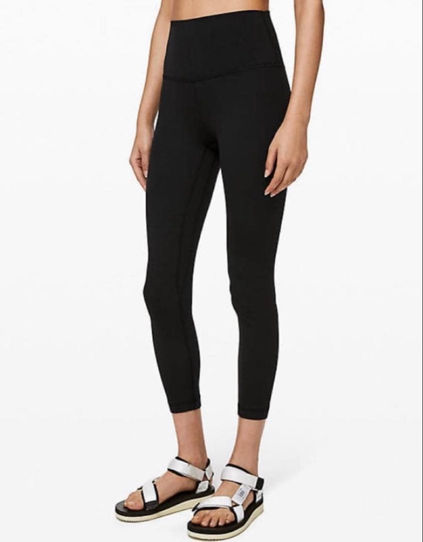 ルルレモン　新品未使用　ブラック ハイウエスト ヨガパンツ　サイズ4