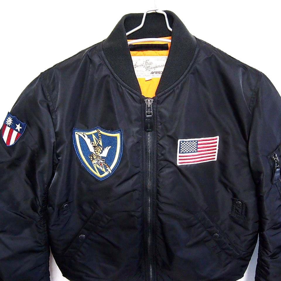 【美品★XL】AVIREX　FLYING TIGERS　MA-1　中綿　ブラック