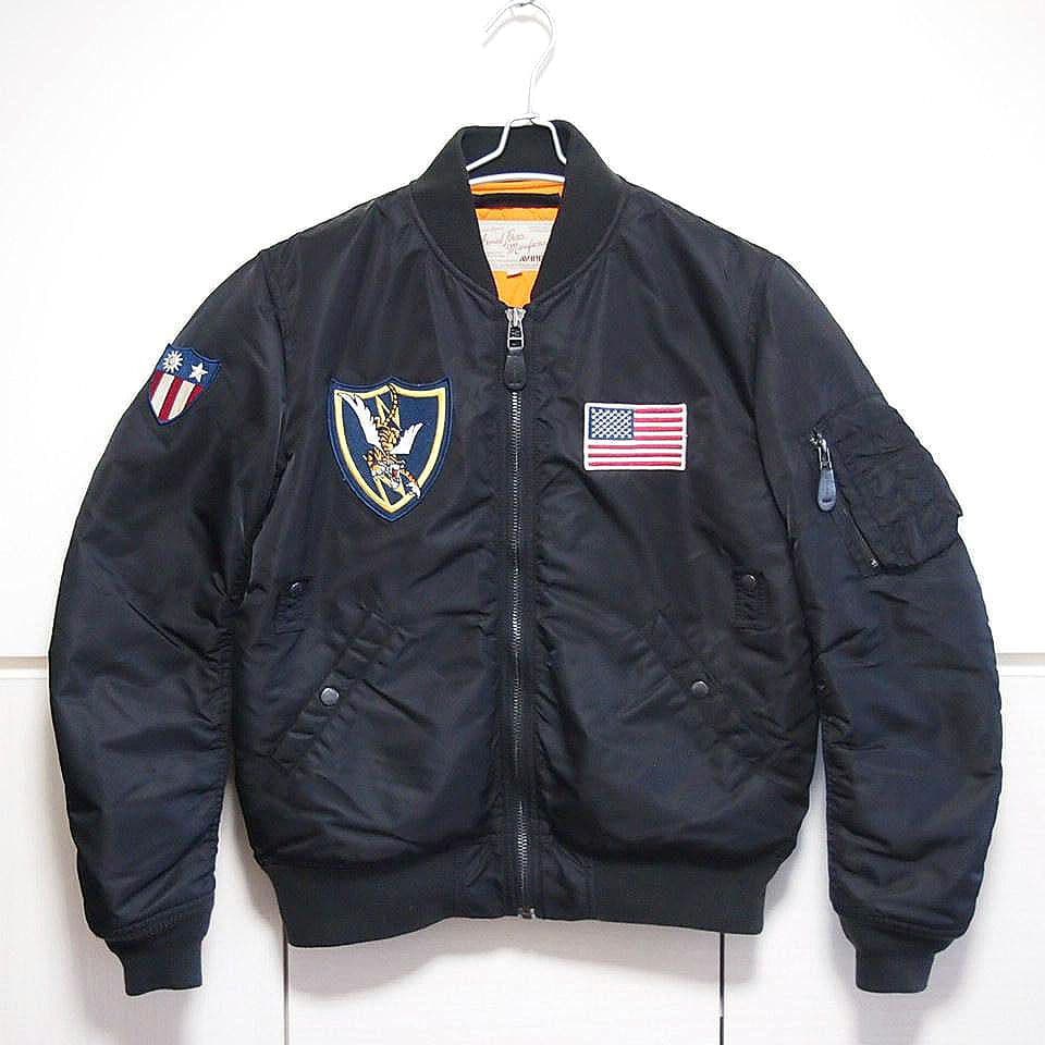 【美品★XL】AVIREX　FLYING TIGERS　MA-1　中綿　ブラック