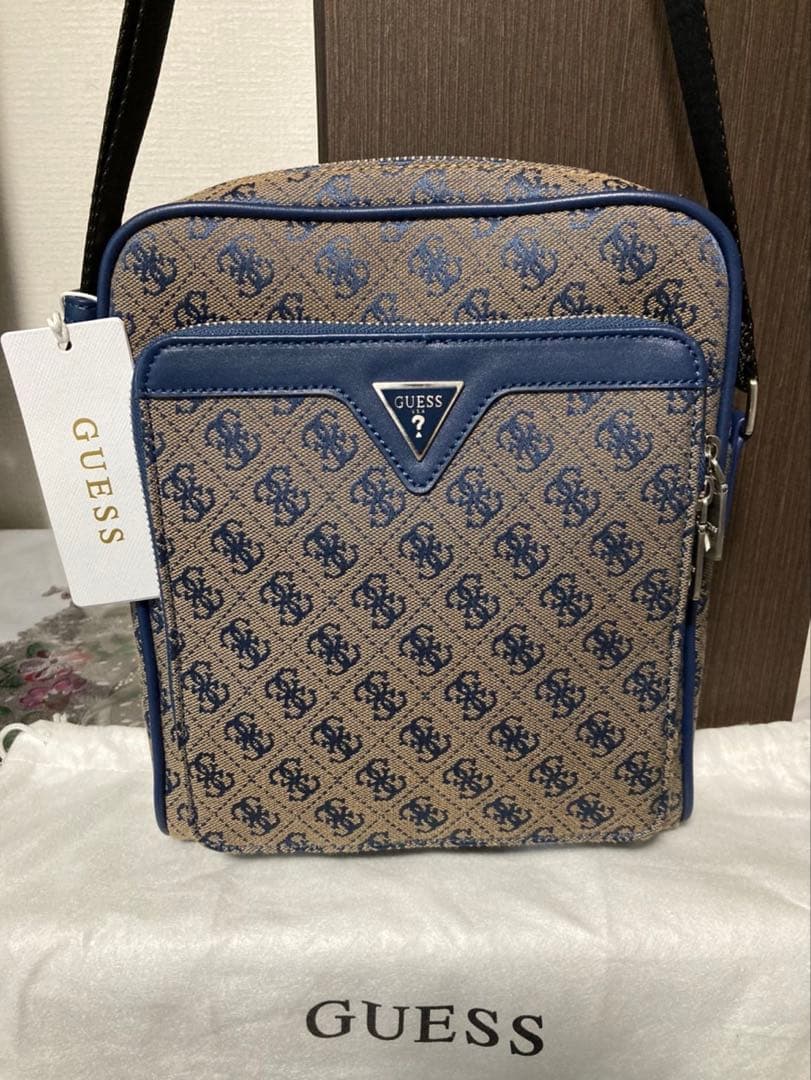 【専用】GUESS ゲス ショルダーバッグ ベージュ/ブルー