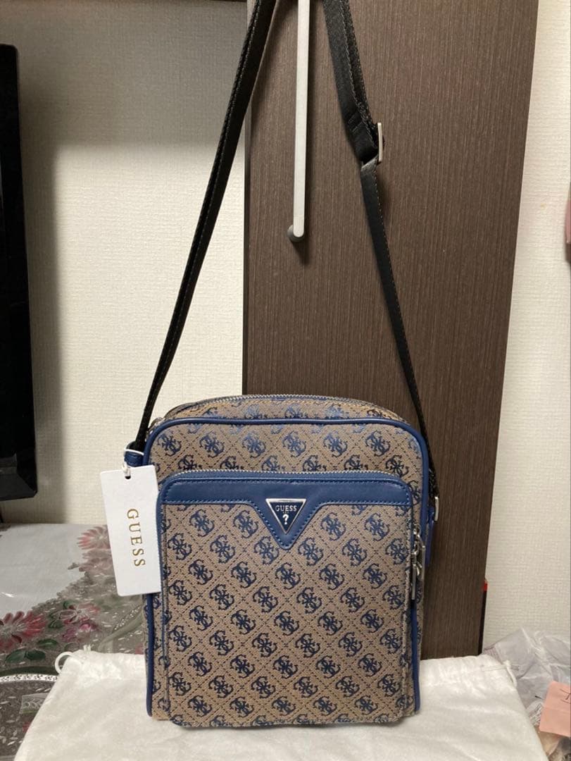 【専用】GUESS ゲス ショルダーバッグ ベージュ/ブルー