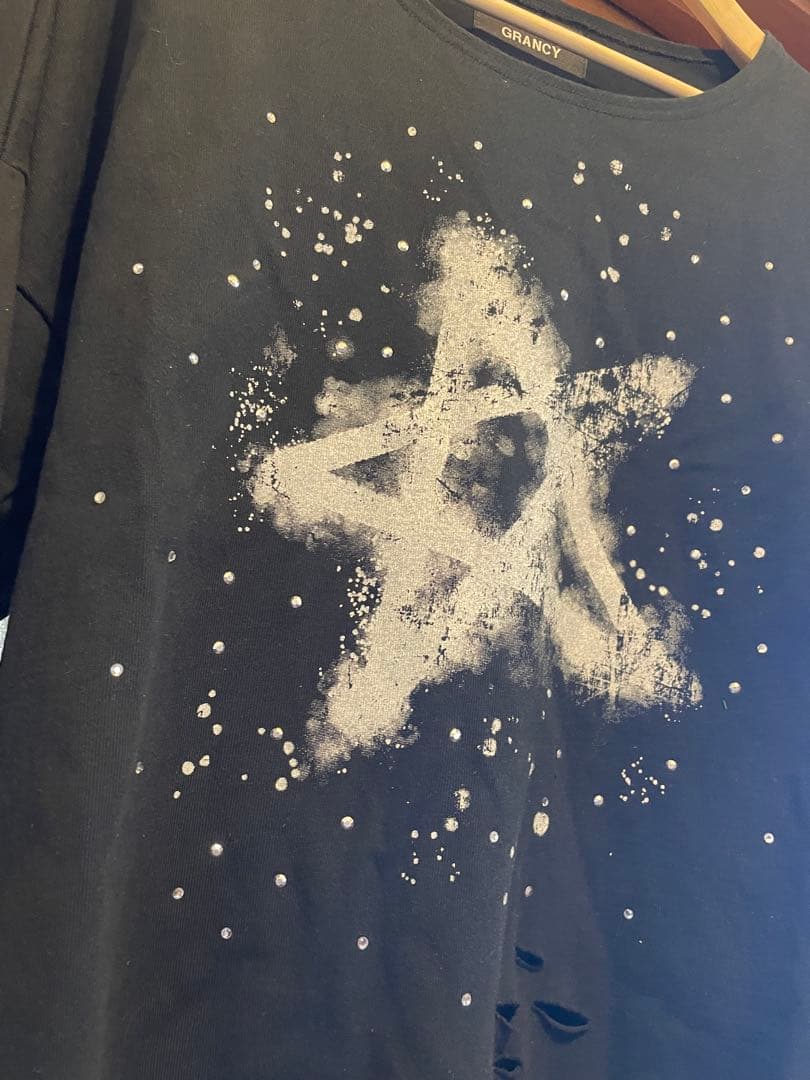 【GRANCY】ラインストーンデザイン グラフィックダメージ ロンT Lサイズ黒
