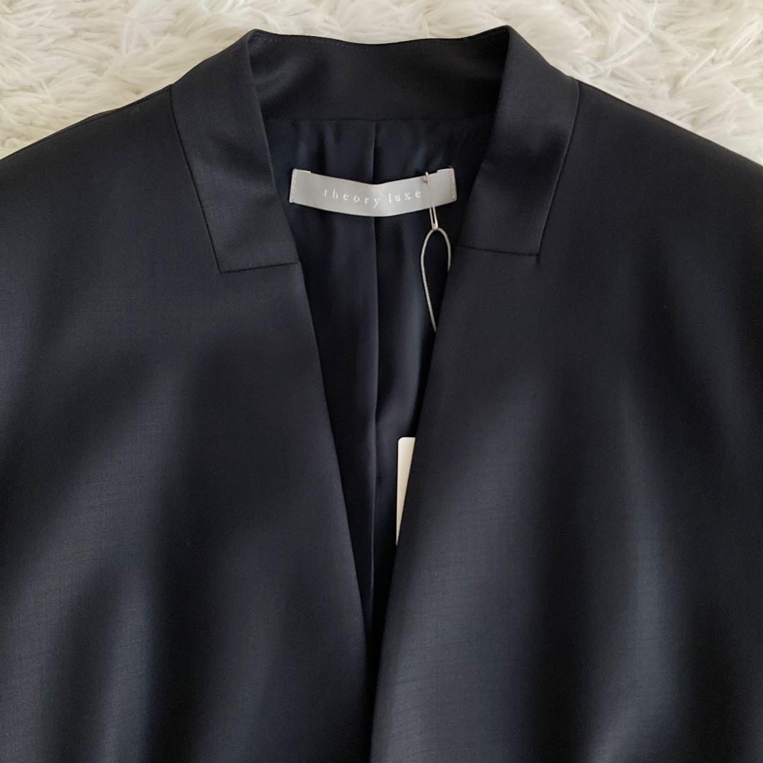 PINK★プロフ必読　　　　　　未使用☆セオリーリュクス ☆スカートスーツ