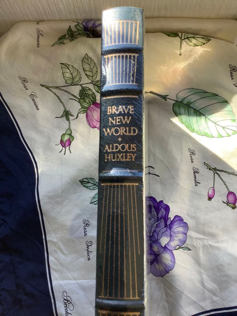 Brave New World オルダス・ハクスリー 素晴らしい新世界