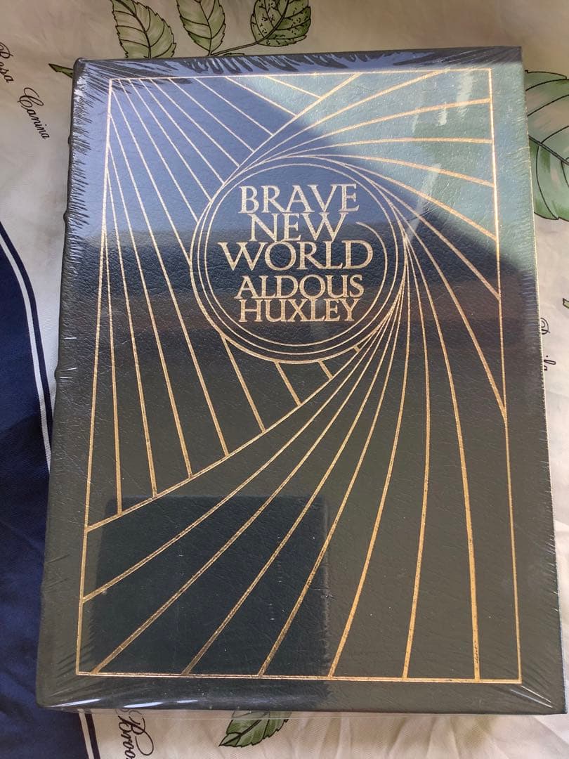 Brave New World オルダス・ハクスリー 素晴らしい新世界