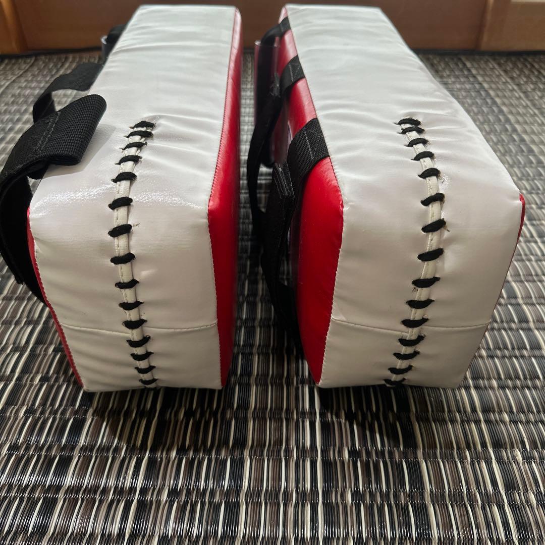 【美品】WINDY キックミット 赤/白 標準サイズ ウィンディ