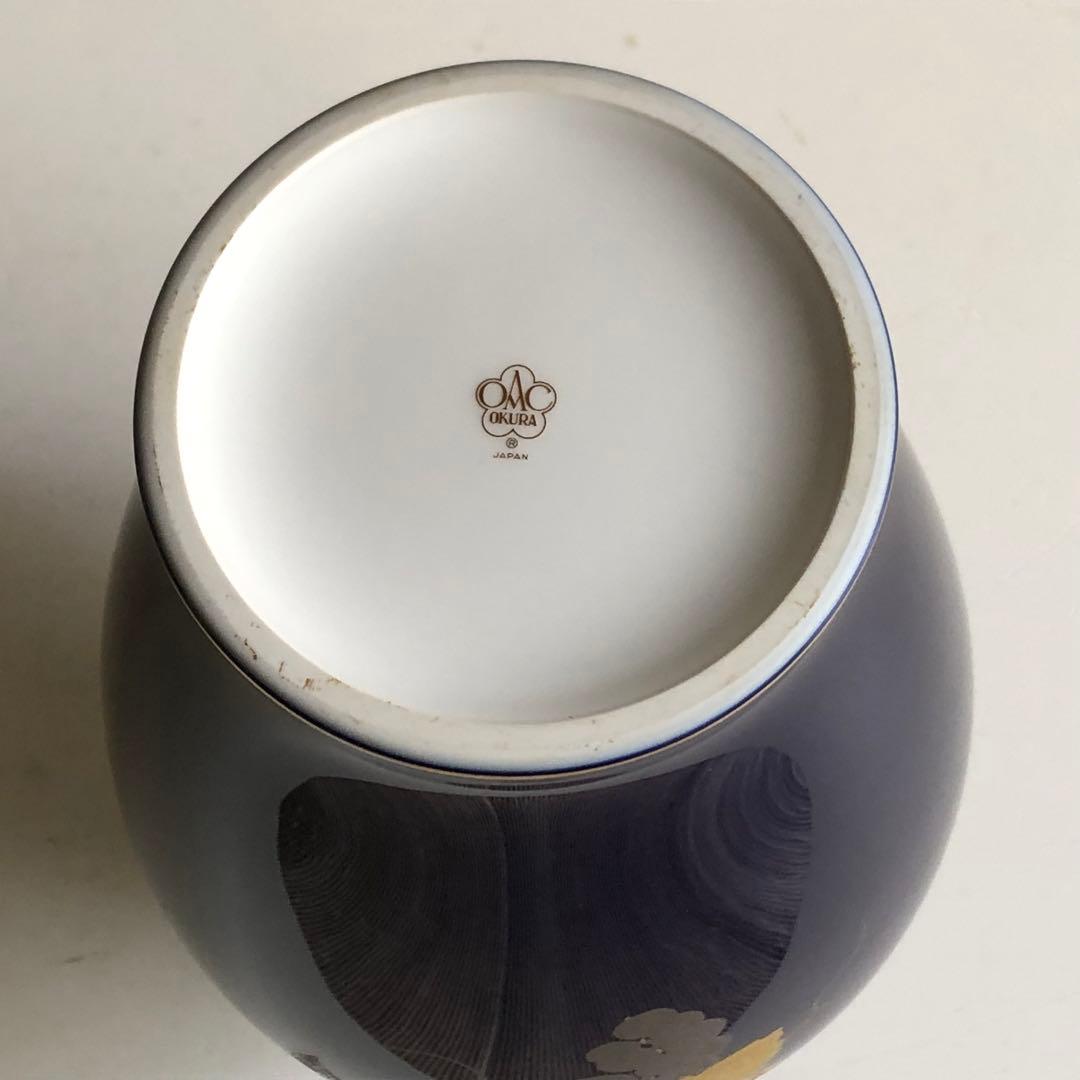 大倉陶園　瑠璃金蝕葡萄　花瓶　27.5cm