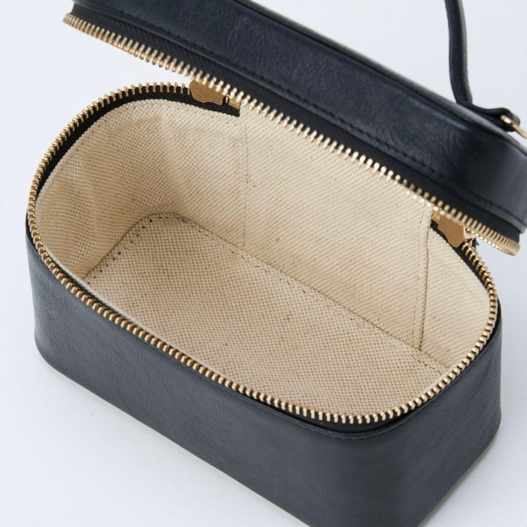 ウィムガゼット　バニティショルダー