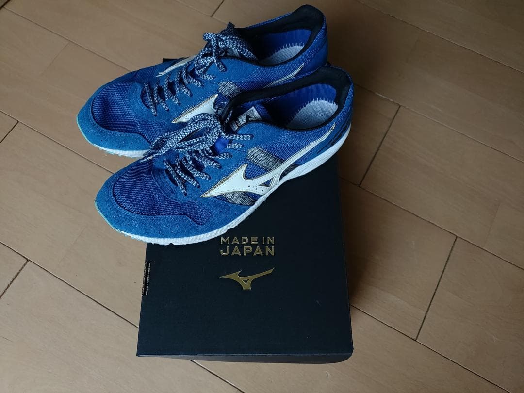 MIZUNO ミズノ ウエーブ エンペラージャパン4 陸上 23.5cm