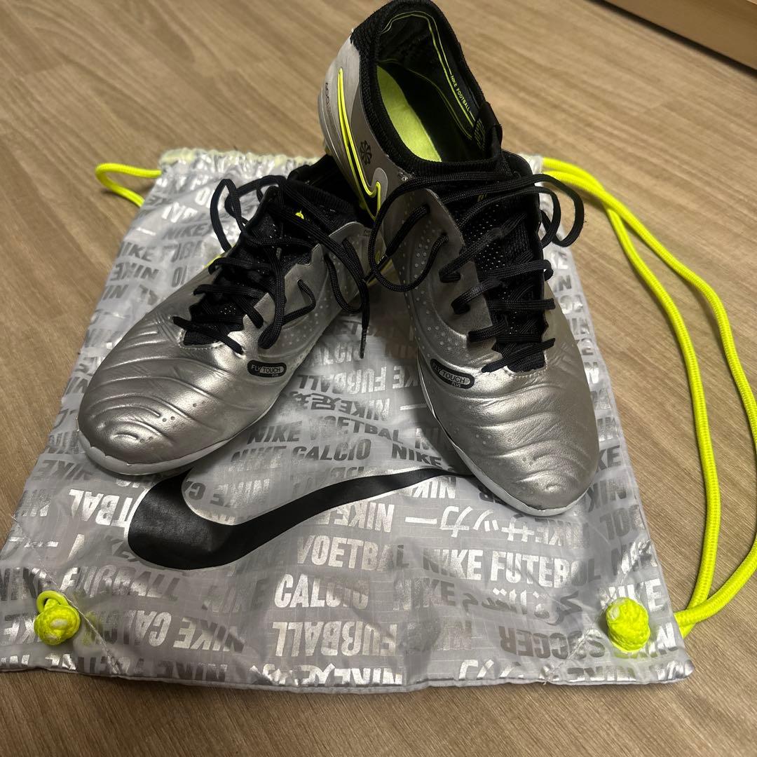 ナイキ ティエンポレジェンド10 エリート AG 27.5cm