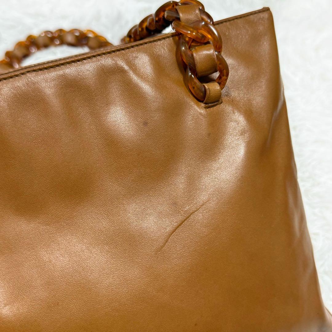 良品✨プラダ　プラスチック　チェーン　トートバッグ　ショルダーバッグ　ロゴ型押し