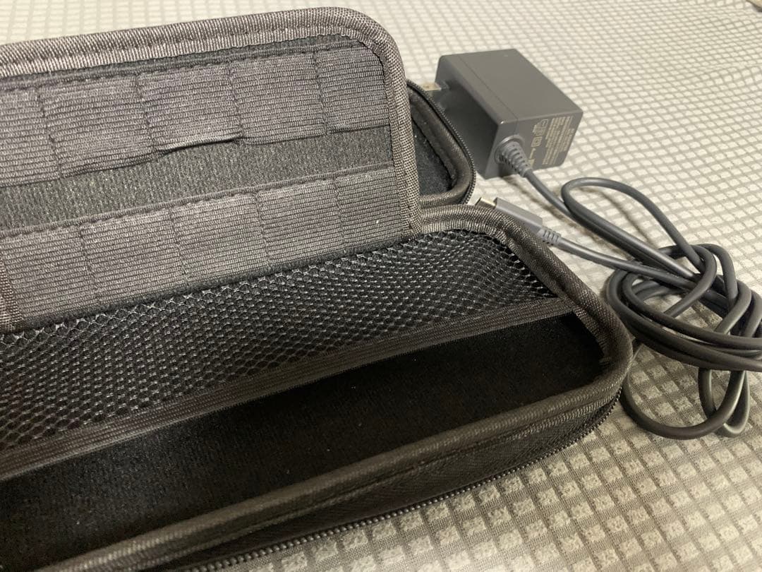 【値下げ】Nintendo Switch Lite本体＋ハードケース等