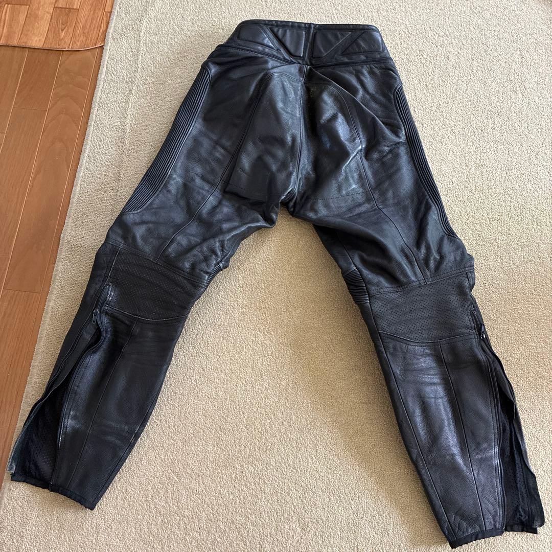 ダイネーゼバイク用レザーパンツ 膝プロテクター付き