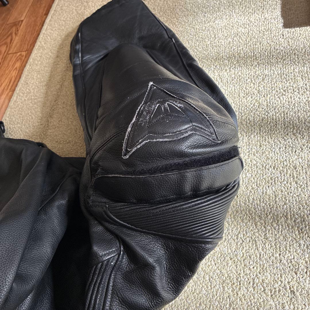 ダイネーゼバイク用レザーパンツ 膝プロテクター付き