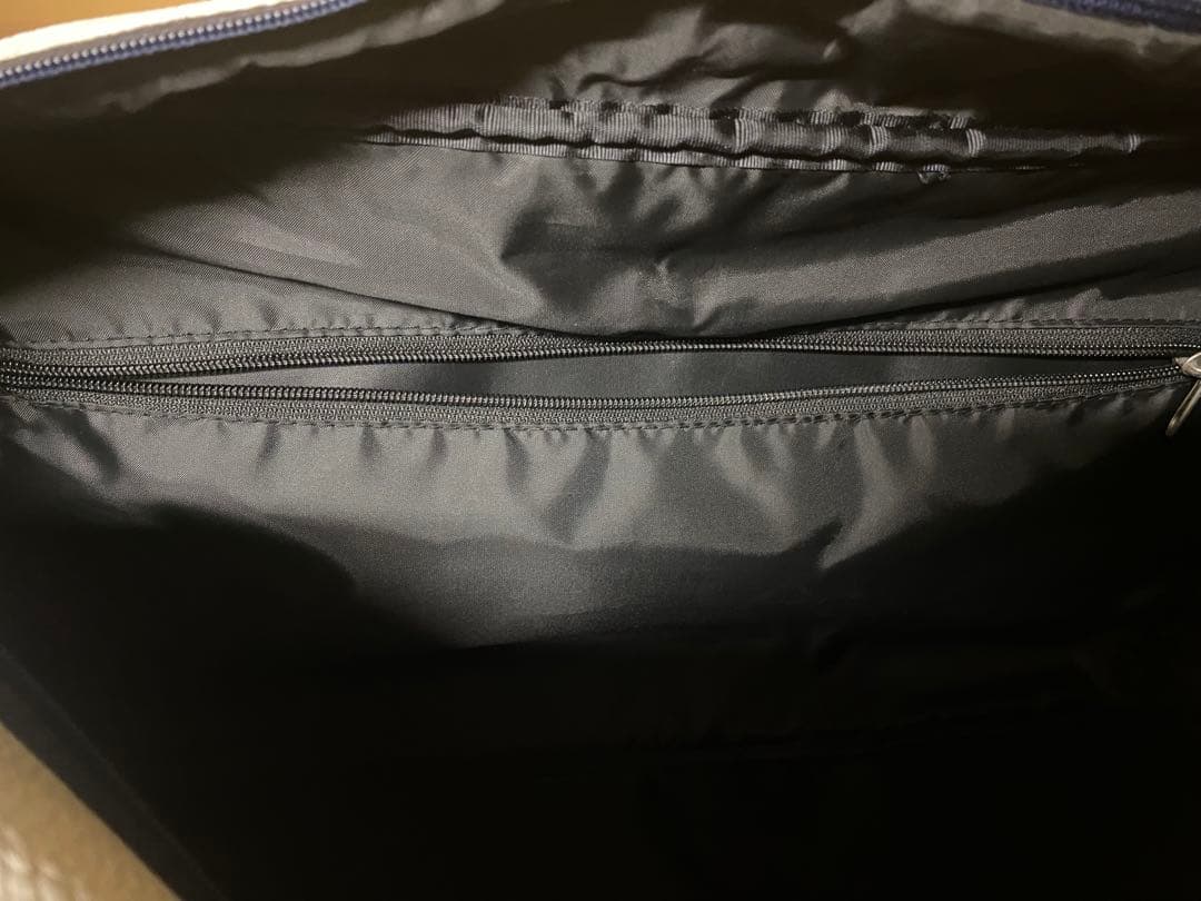 トミーヒルフィガー　ゴルフ　ボストンバッグ