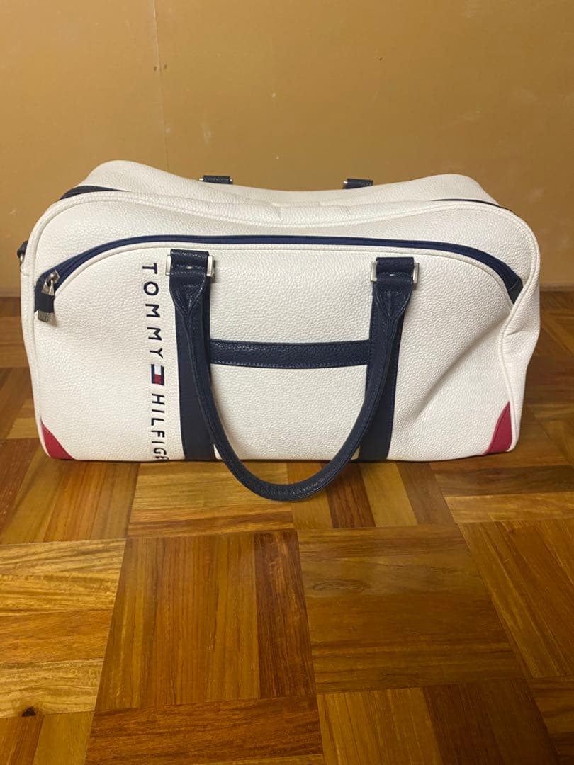 トミーヒルフィガー　ゴルフ　ボストンバッグ