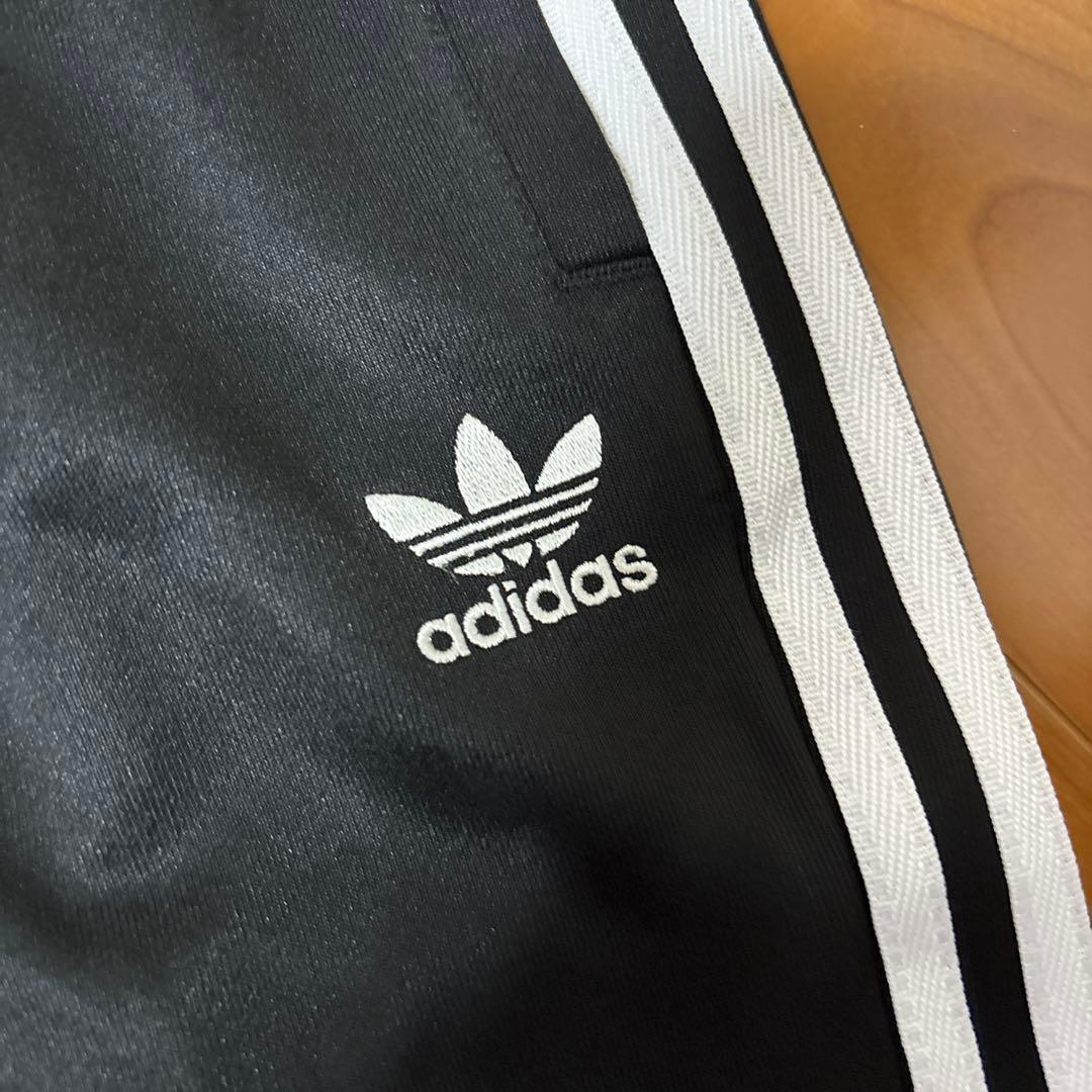 新品　アディダスオリジナルス　メンズ　セットアップ上下　3本ライン　XL