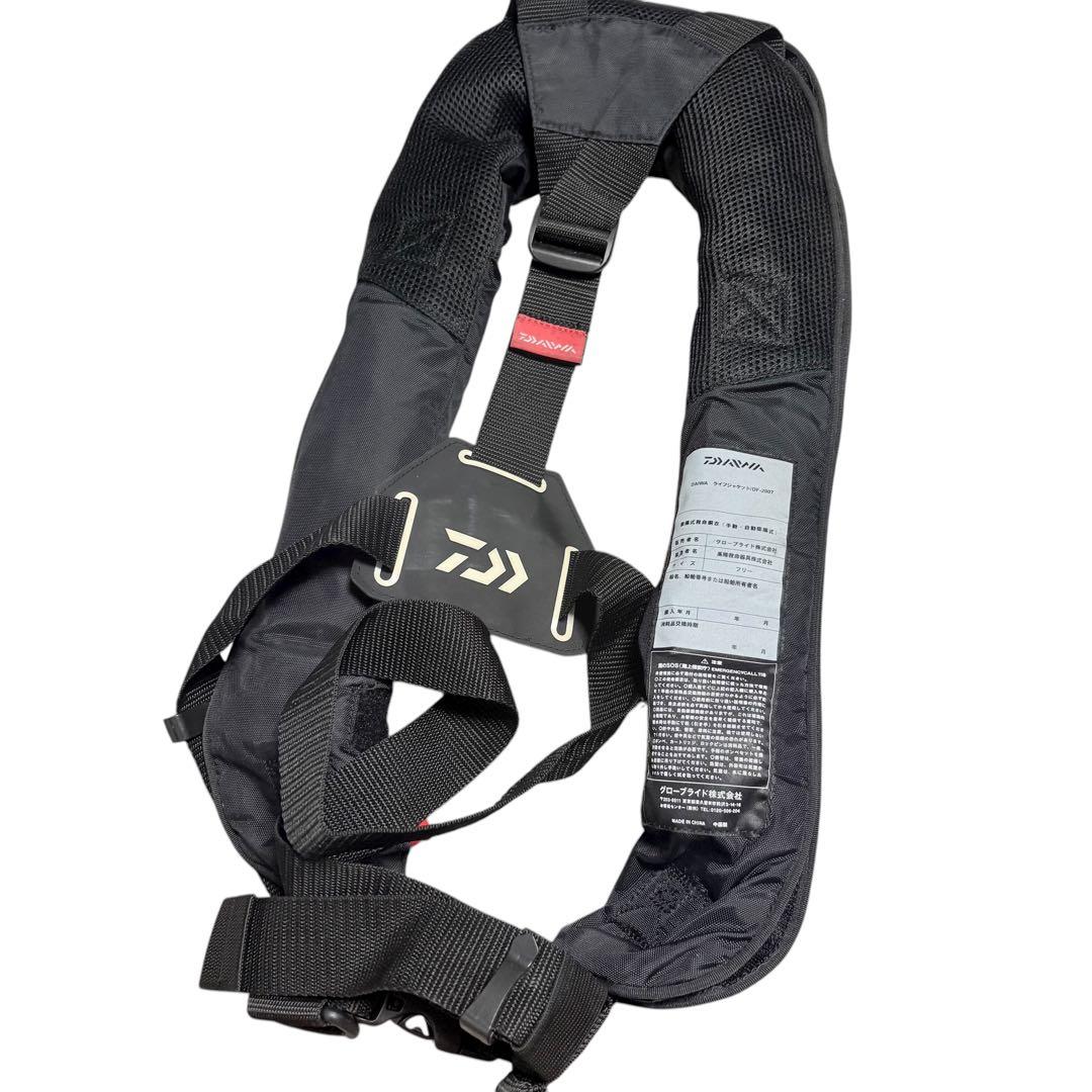 美品 ダイワ 自動膨張式ライフジャケット DF-2007