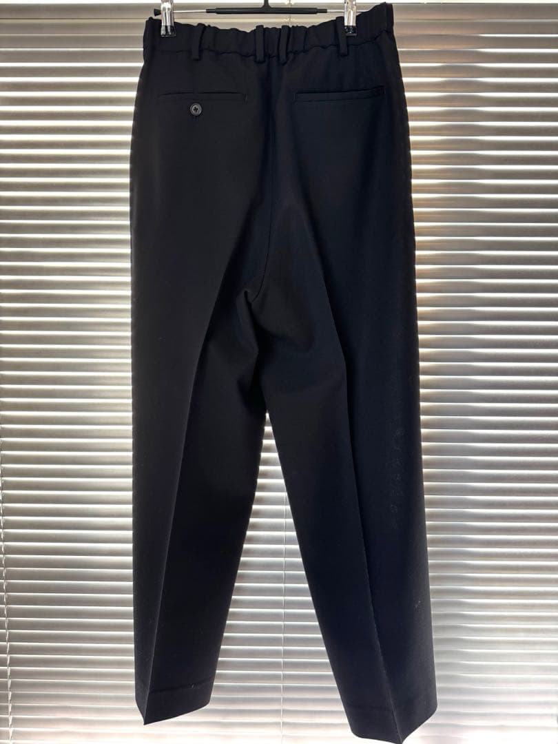 パンツ MARKAWARE DOUBLE PLEATED TROUSERS