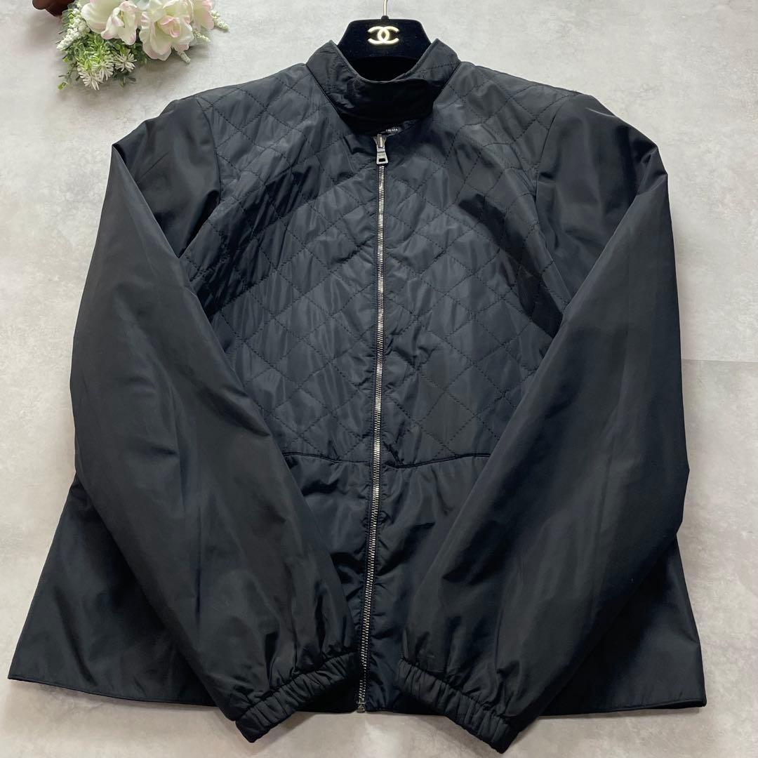 高級感✨プラダ　ブルゾン　キルティングジャケット　三角ロゴ　黒　42 XL