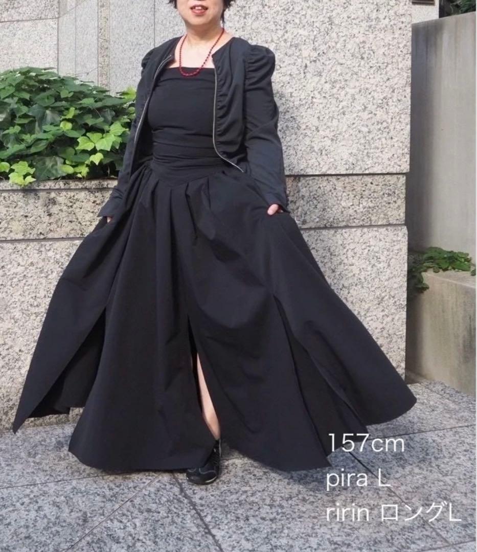 ストレッチ　ブラックワンピース