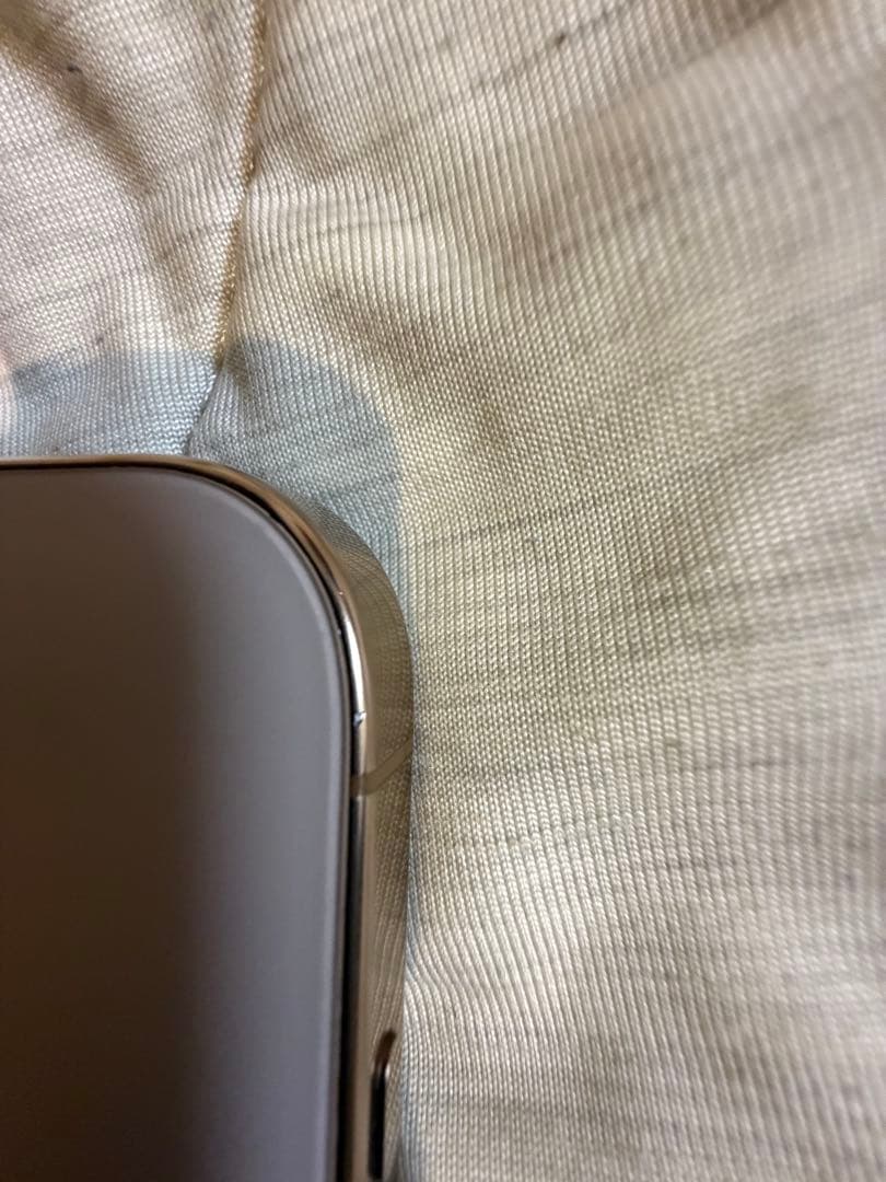 iPhone 16 pro Max デザートチタニウム　256GB A3295