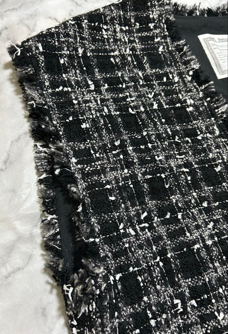 BEARDSLEY ビアズリー ベスト ツイード Vネック プルオーバー 黒