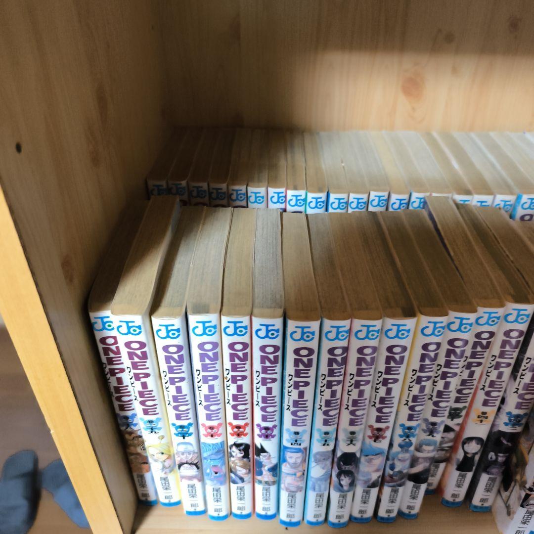 ワンピース　単行本　1巻〜93巻セット　プラスおまけ1冊　尾田栄一郎