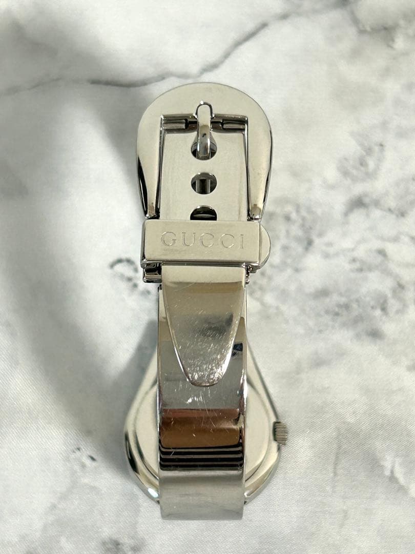 GUCCI バングル腕時計